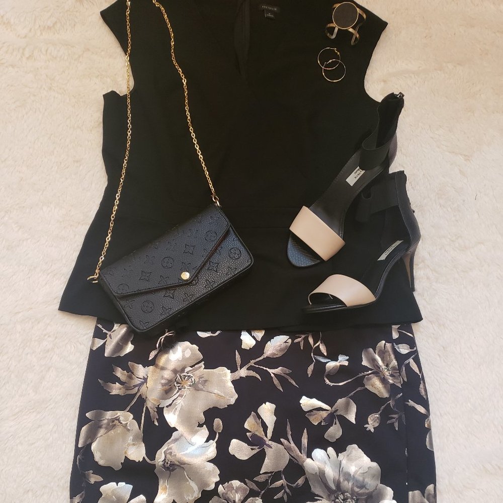 Ann Taylor Sleeveless  Black Top